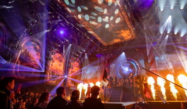 PLS25 Theater/Bühne