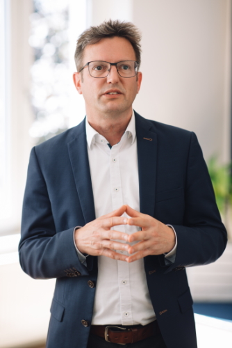 fwd Alex Ostermaier gesa niessen m4fcc 14