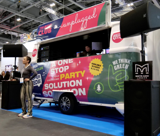 MartinAudio Unplugged Bug01 c RickSleiman