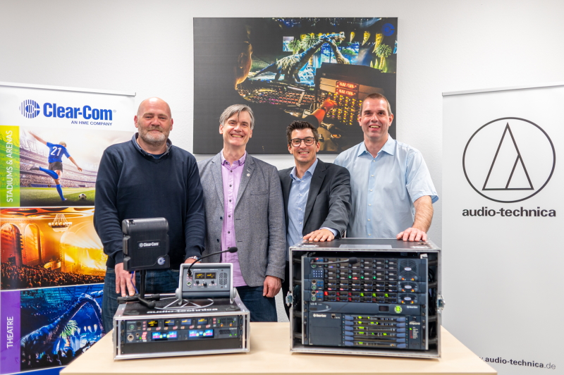 Audio Technica clear com distributor DE